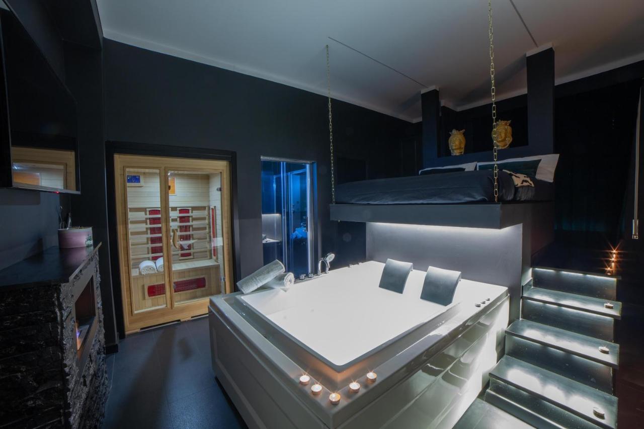 Love Suite Roma - Il Nido D'Amore Экстерьер фото