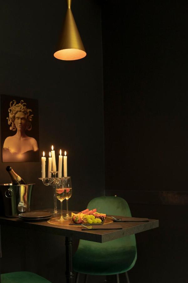 Love Suite Roma - Il Nido D'Amore Экстерьер фото